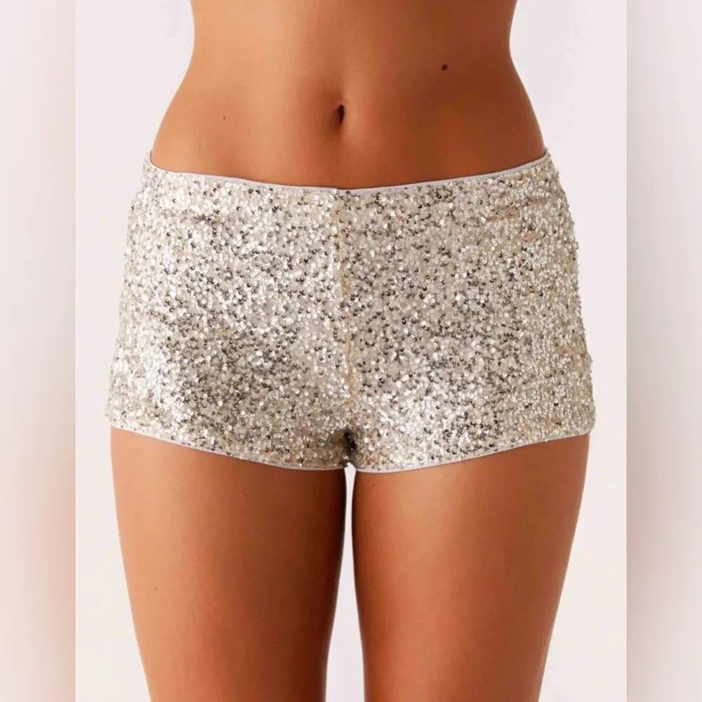 NWT Peppermayo Exclusive - Maelis Low Rise Sequin Mini Shorts - Silver